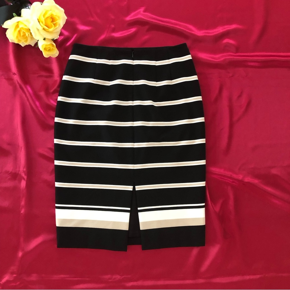 White House Black Market (WHBM) Tan and White Stripped Black Ponté Pencil Skirt - Picture 5 of 10